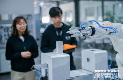 從生產(chǎn)到研發(fā) 探秘杭州灣吉利汽車工廠的智能機器人研發(fā)之路
